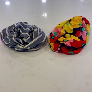 2 set reversible swim caps